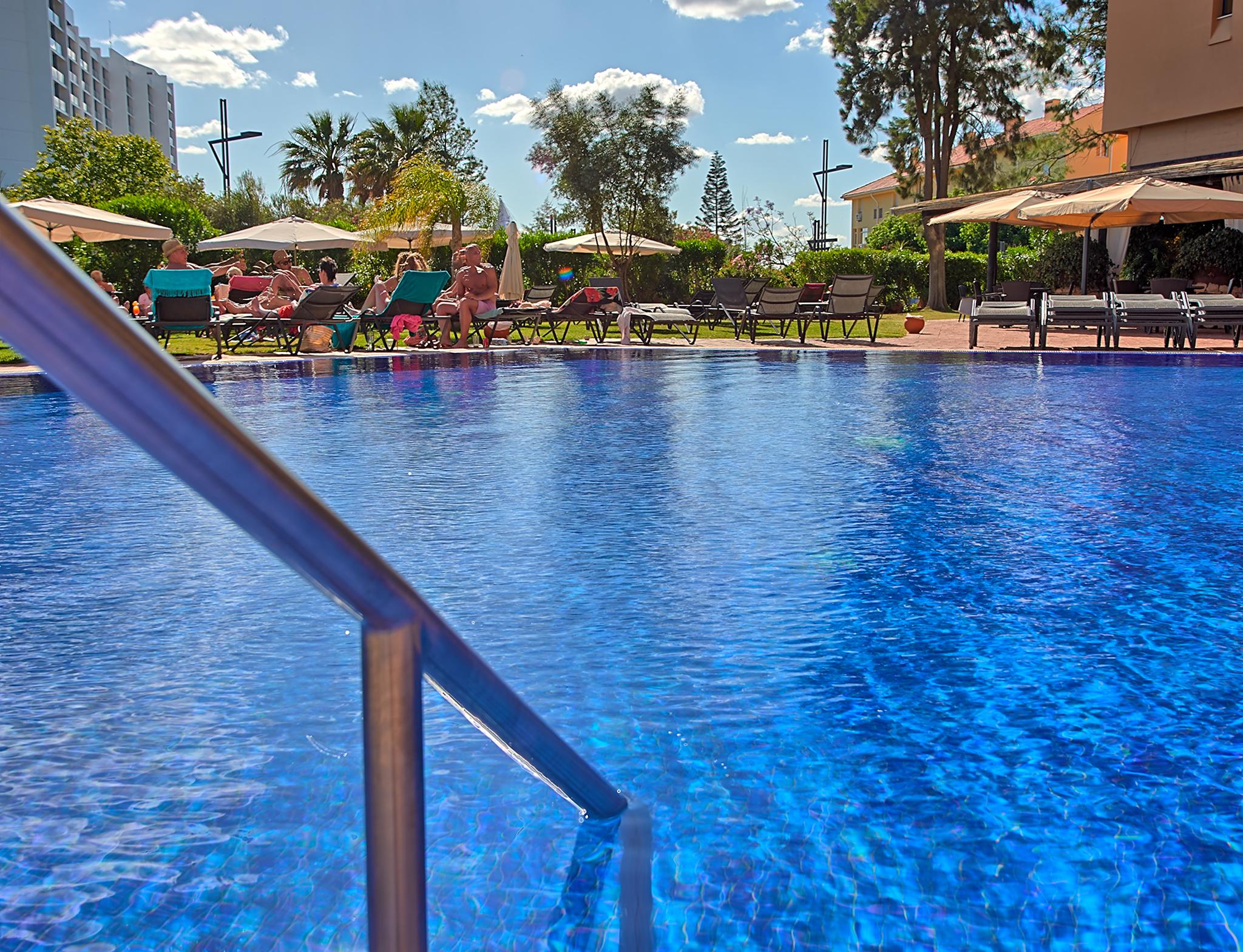 Dom Pedro Marina (Adults Only) Hotel Виламура Екстериор снимка
