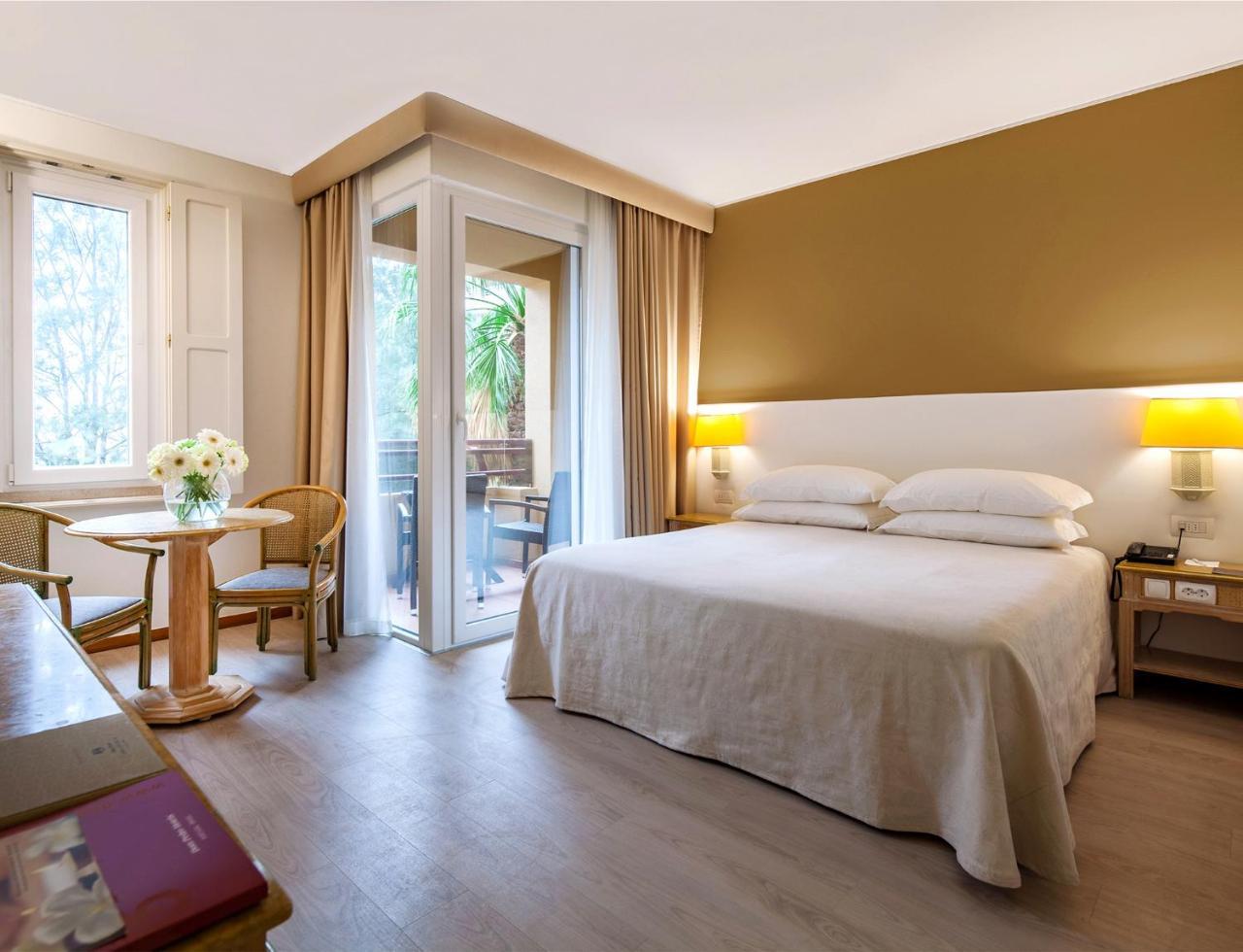 Dom Pedro Marina (Adults Only) Hotel Виламура Екстериор снимка