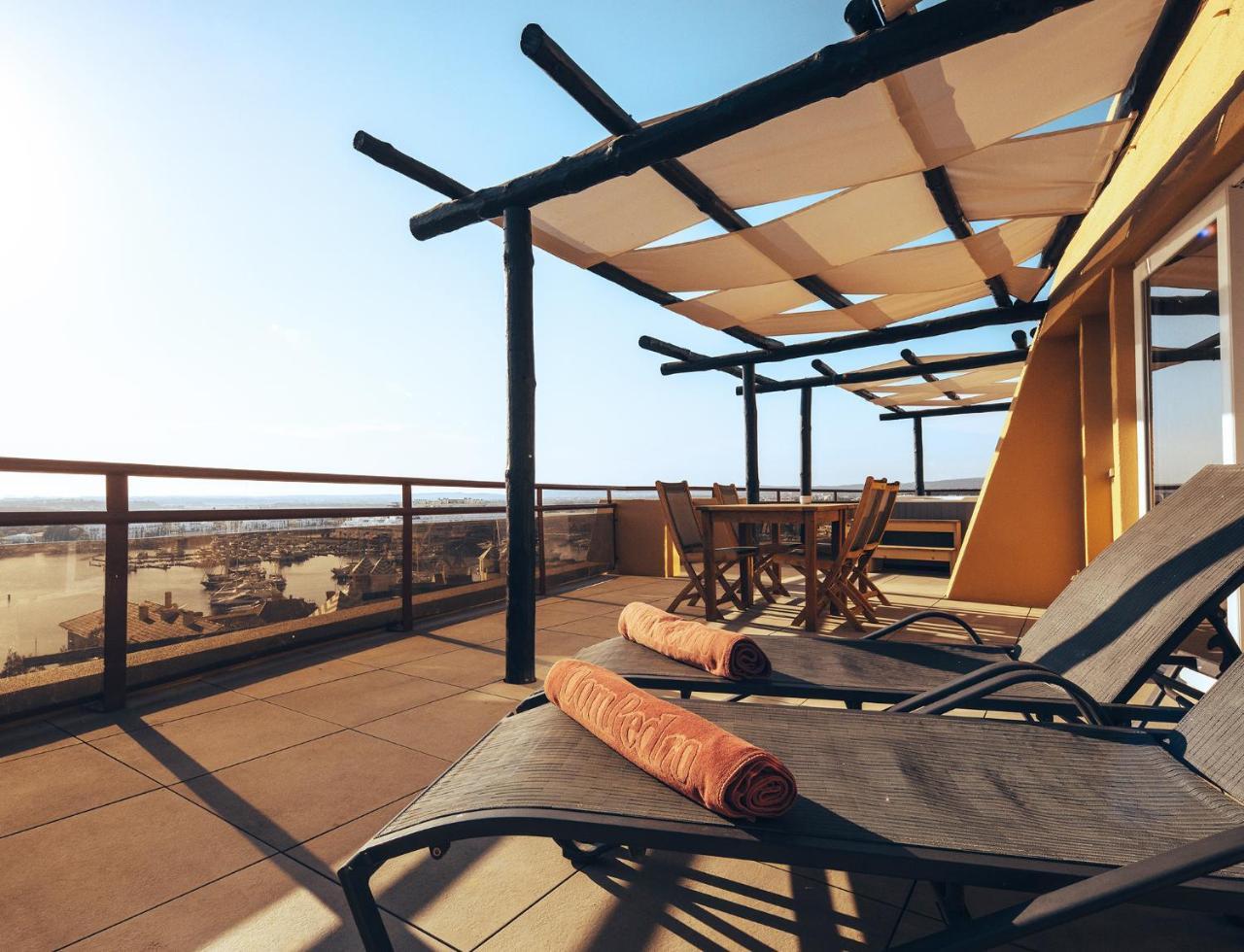 Dom Pedro Marina (Adults Only) Hotel Виламура Екстериор снимка